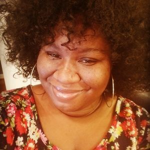 Meet your Posher, Candace